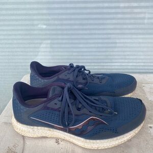 Saucony Freedom 4 Women’s Blue Athletic Running Sneakers Size 10